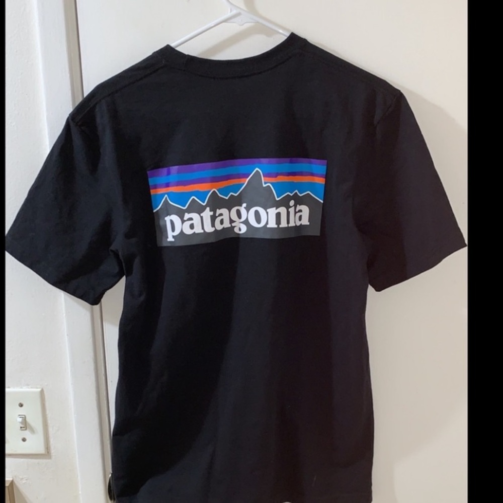 Men’s Black Patagonia T-Shirt